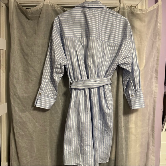 Belted Striped Button-Down - Picture 3 of 4